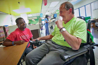 Kofi Boateng ’16 and Gracedale resident Jeff Loch